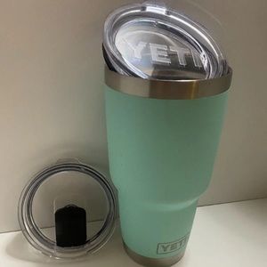 30oz Yeti Rambler Tumbler